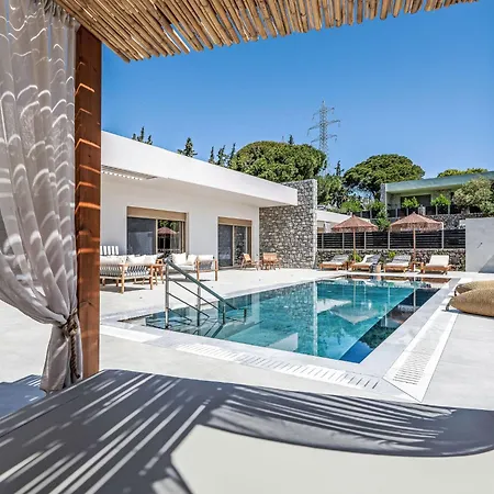 Ruby Paradise By Interhome
